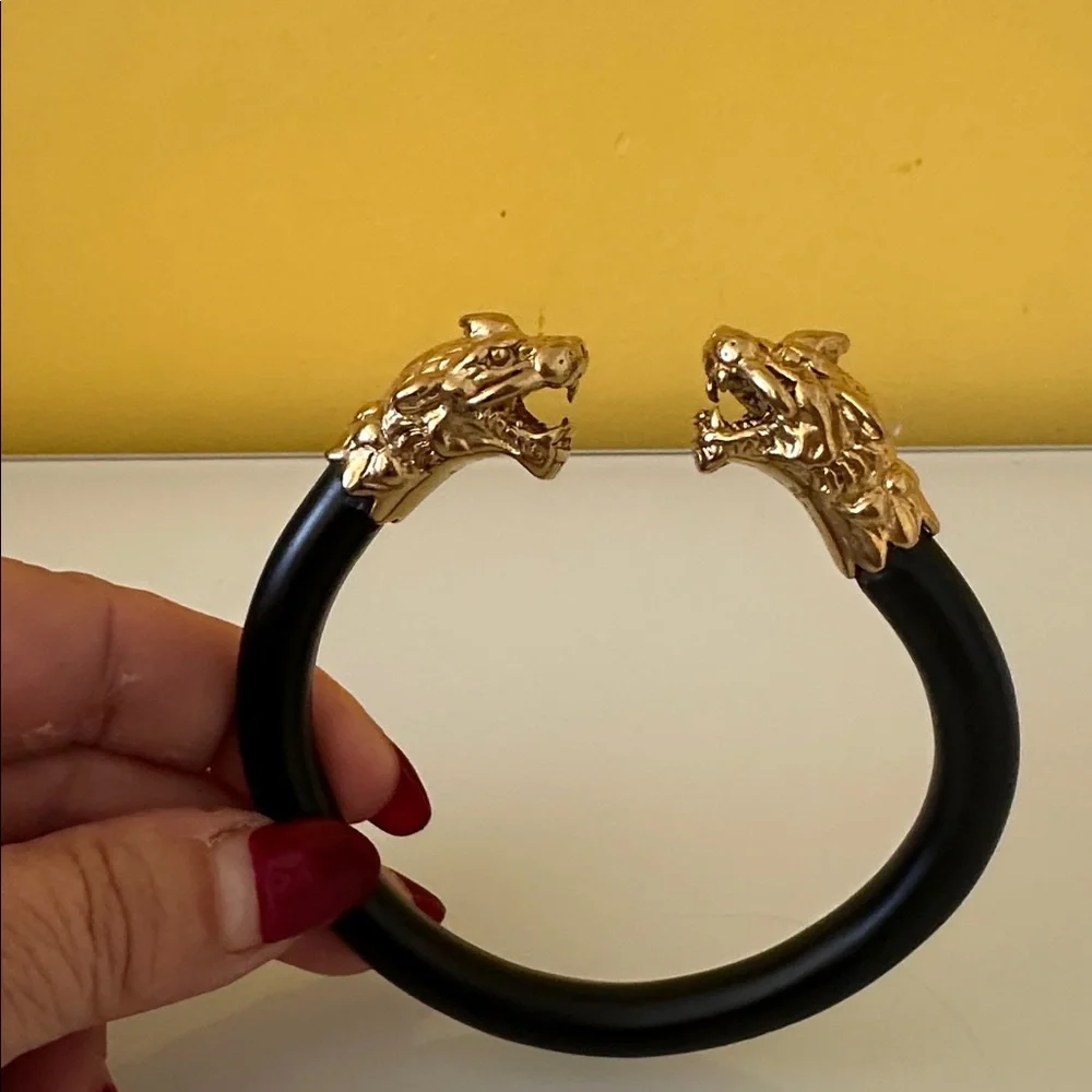 Black and Gold Bracelet with Lion Heads Unisex